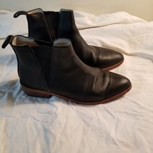 Nisolo Size 6.5 women's Boots